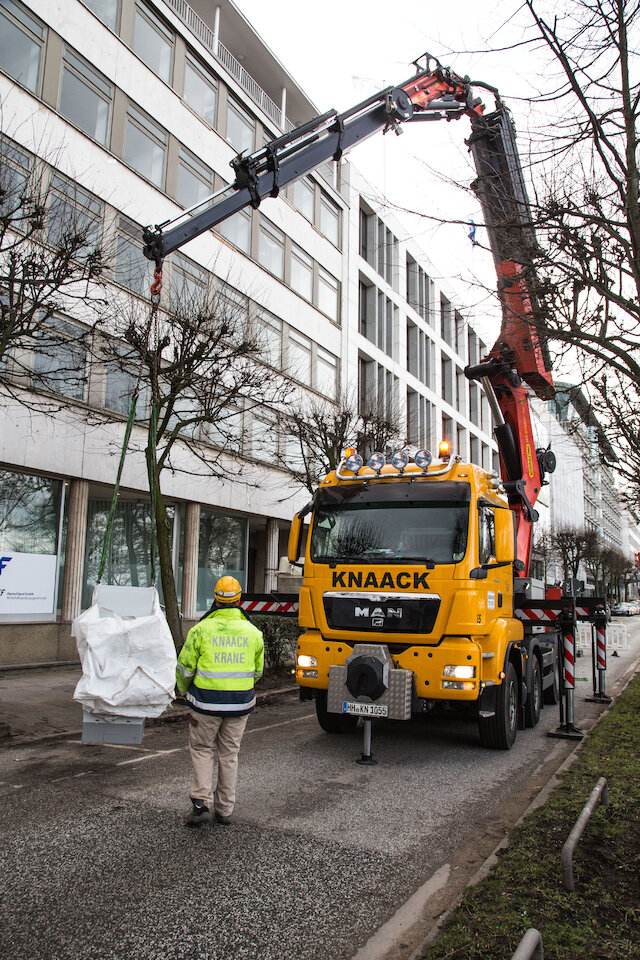 Knaack Krane - Schneller geht es nicht.